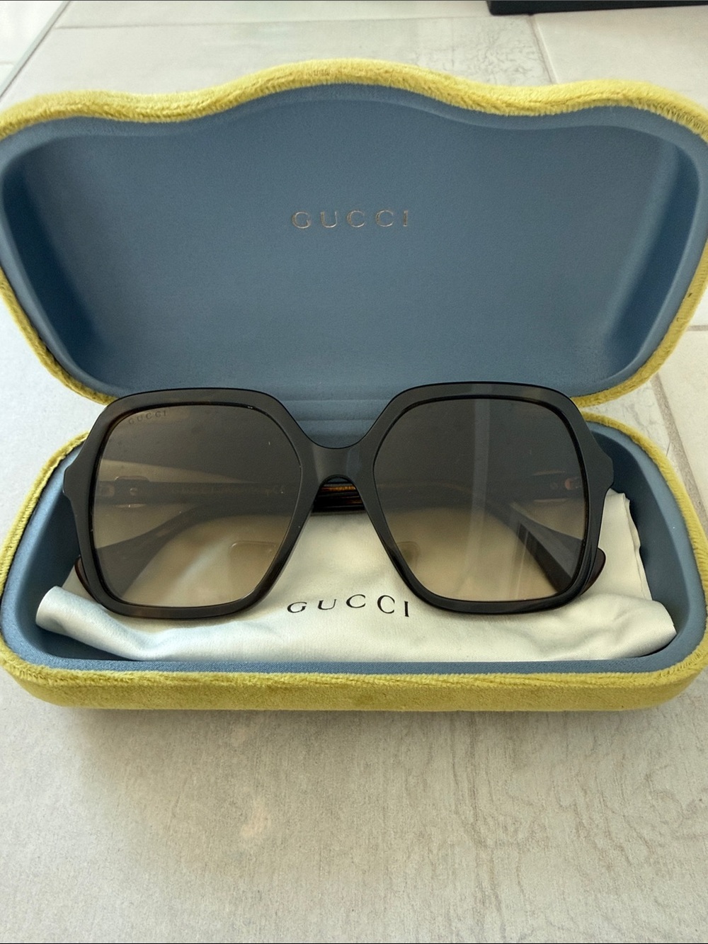 Gucci Brown Gradient Women's Oversized Sunglasses